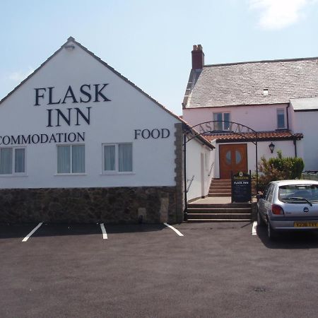 The Flask Inn Robin Hood's Bay Bagian luar foto